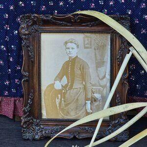 Vintage Photograph of Victorian Woman.
